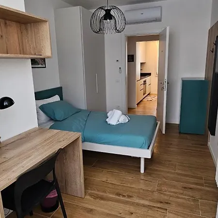 Casa Bonardi Stanze A Pensión Padua